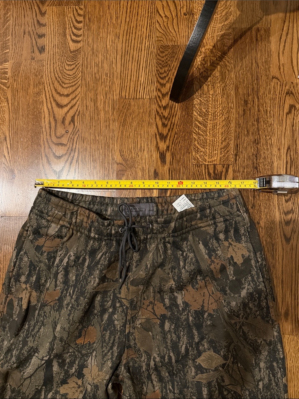 Abercrombie & Fitch tree camo wide leg sweatpants large - Picture 6 of 16